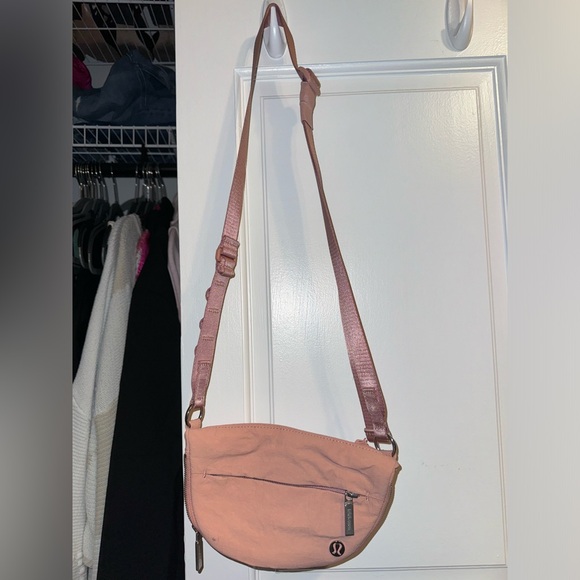 Lululemon All Night Festival Bag - Rose - Picture 1 of 4